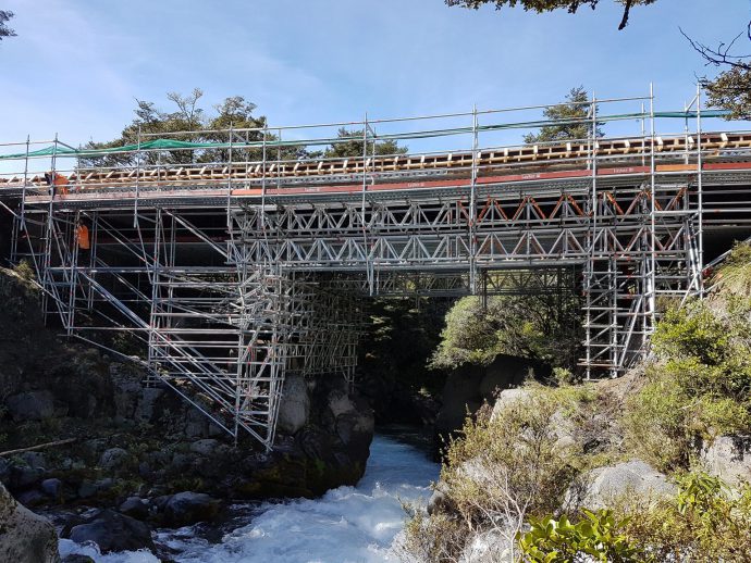Waihohonu Bridge repair – Desert Road using layher scaffolding Taupo